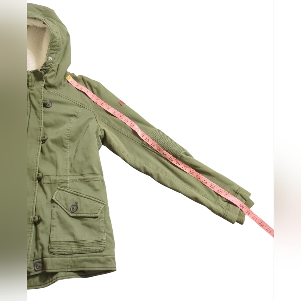 Hollister Flannel-Lined Anorak Jacket - Picture 9 of 15